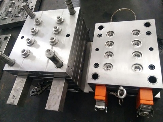 clear PP cap injection mold
